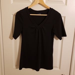 2/$15 Reitmans Black V-neck Tshirt Size Small